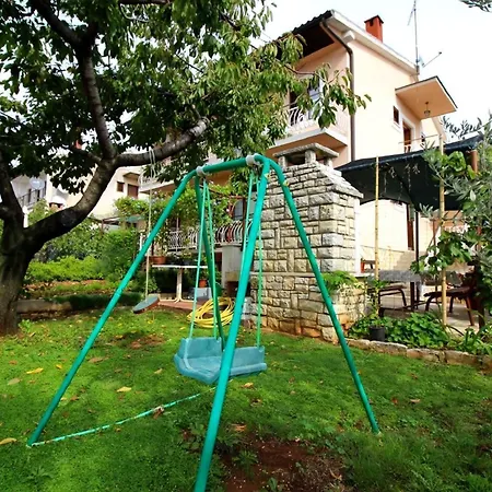 Aurora Mit Gartengrill, Klimatisiert Apartment